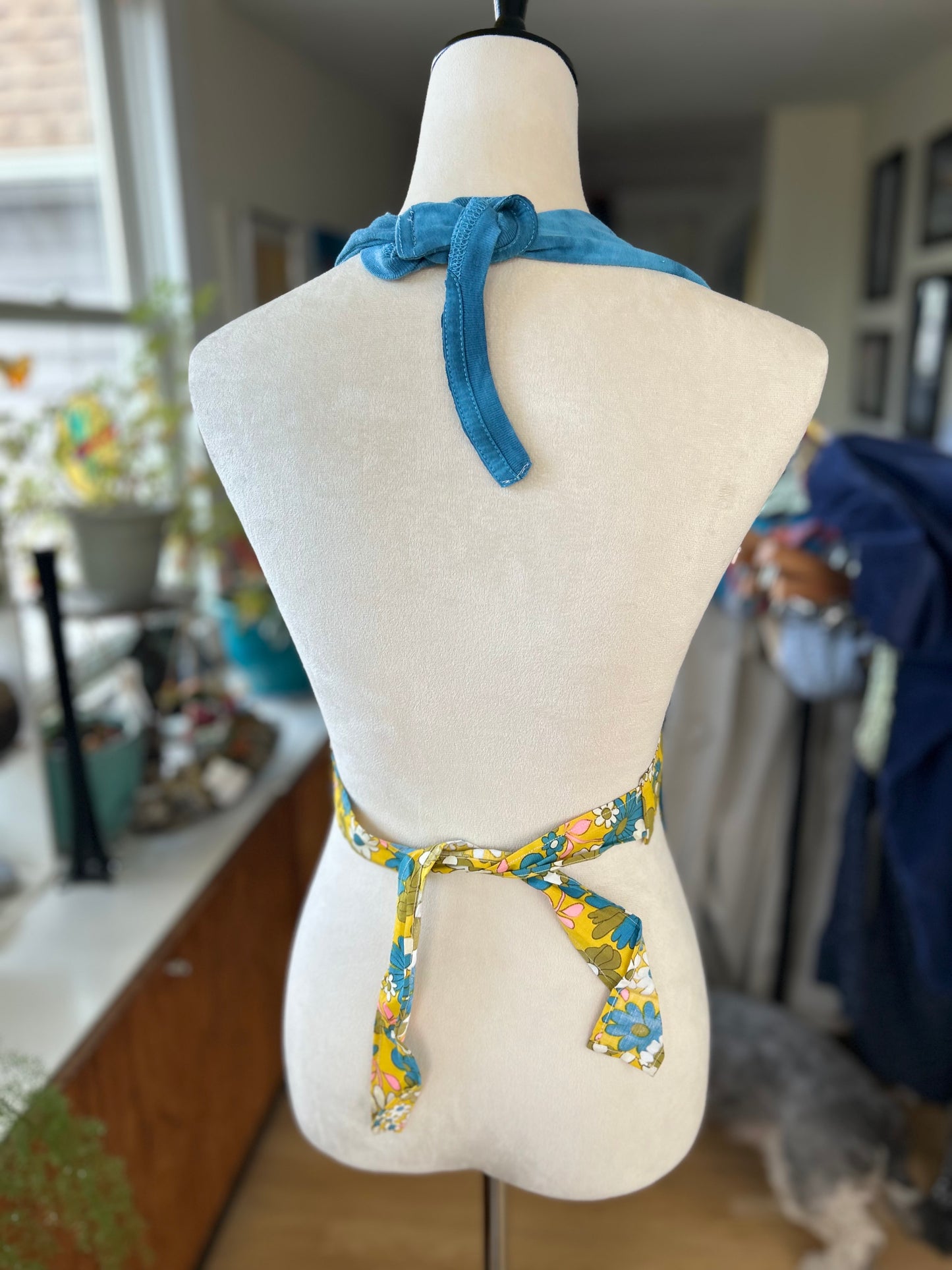 Mini XXS groovy apron halter top