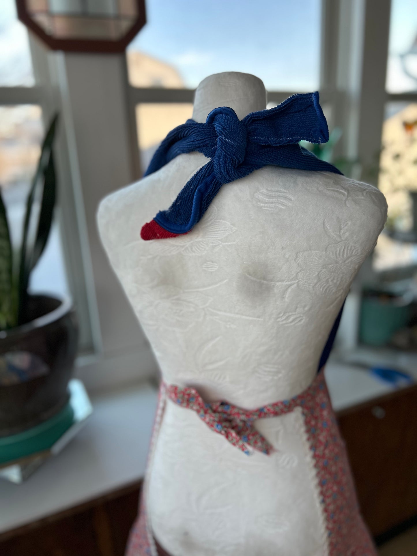 DG American Dream Ladies S Halter Top Apron