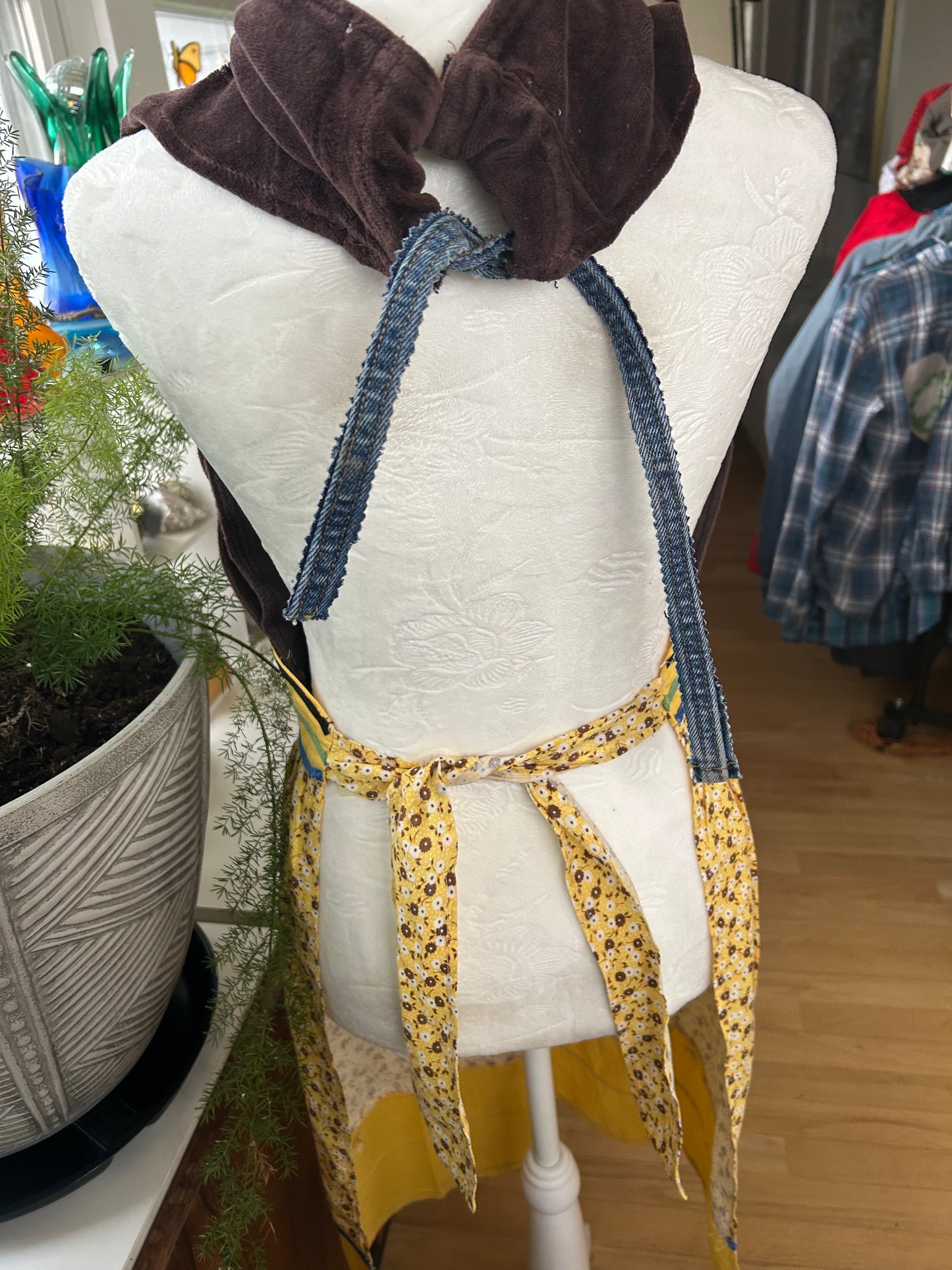 Lil Brown Beauty Apron Shirt Ladies multisize