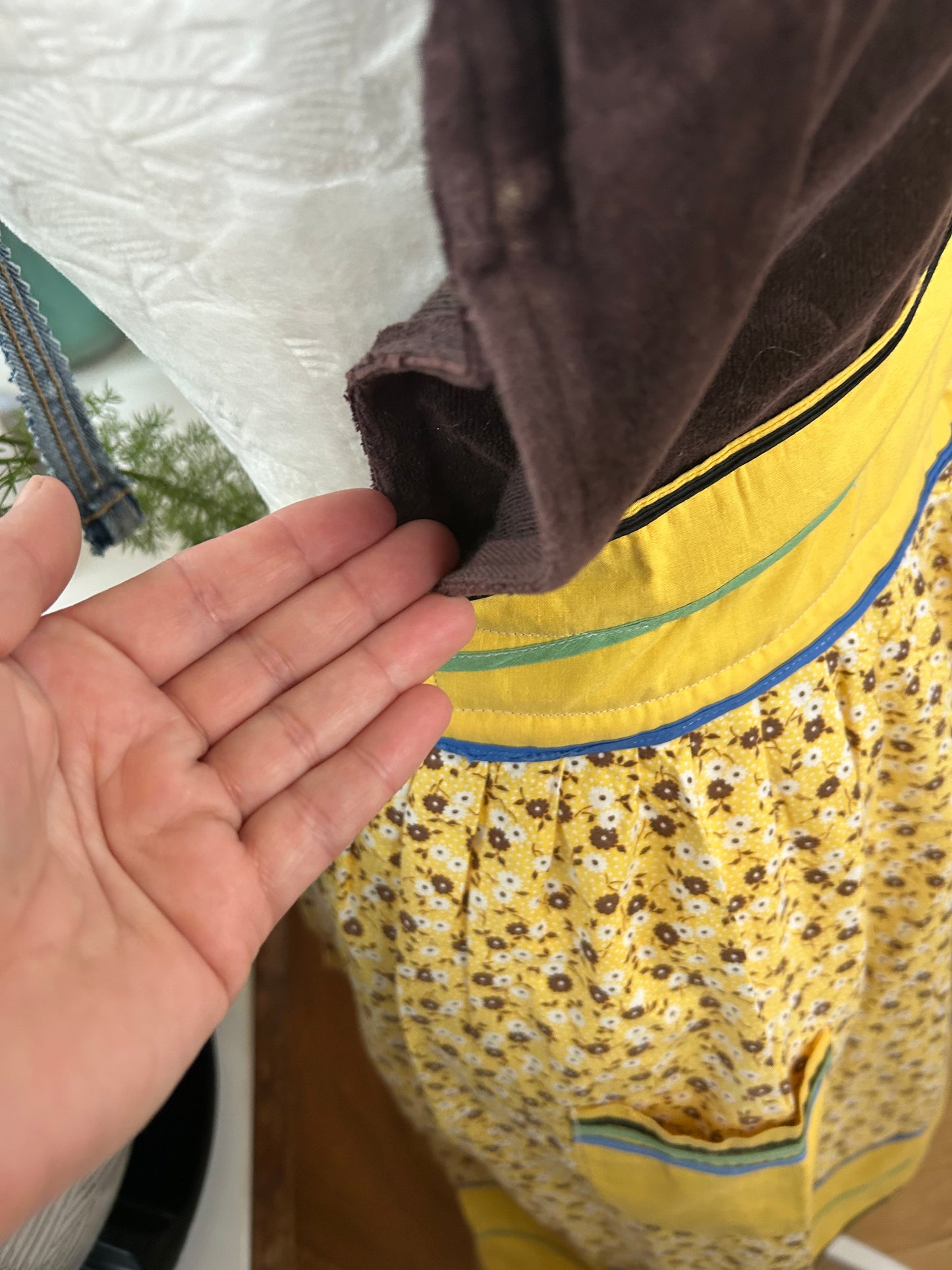 Lil Brown Beauty Apron Shirt Ladies multisize