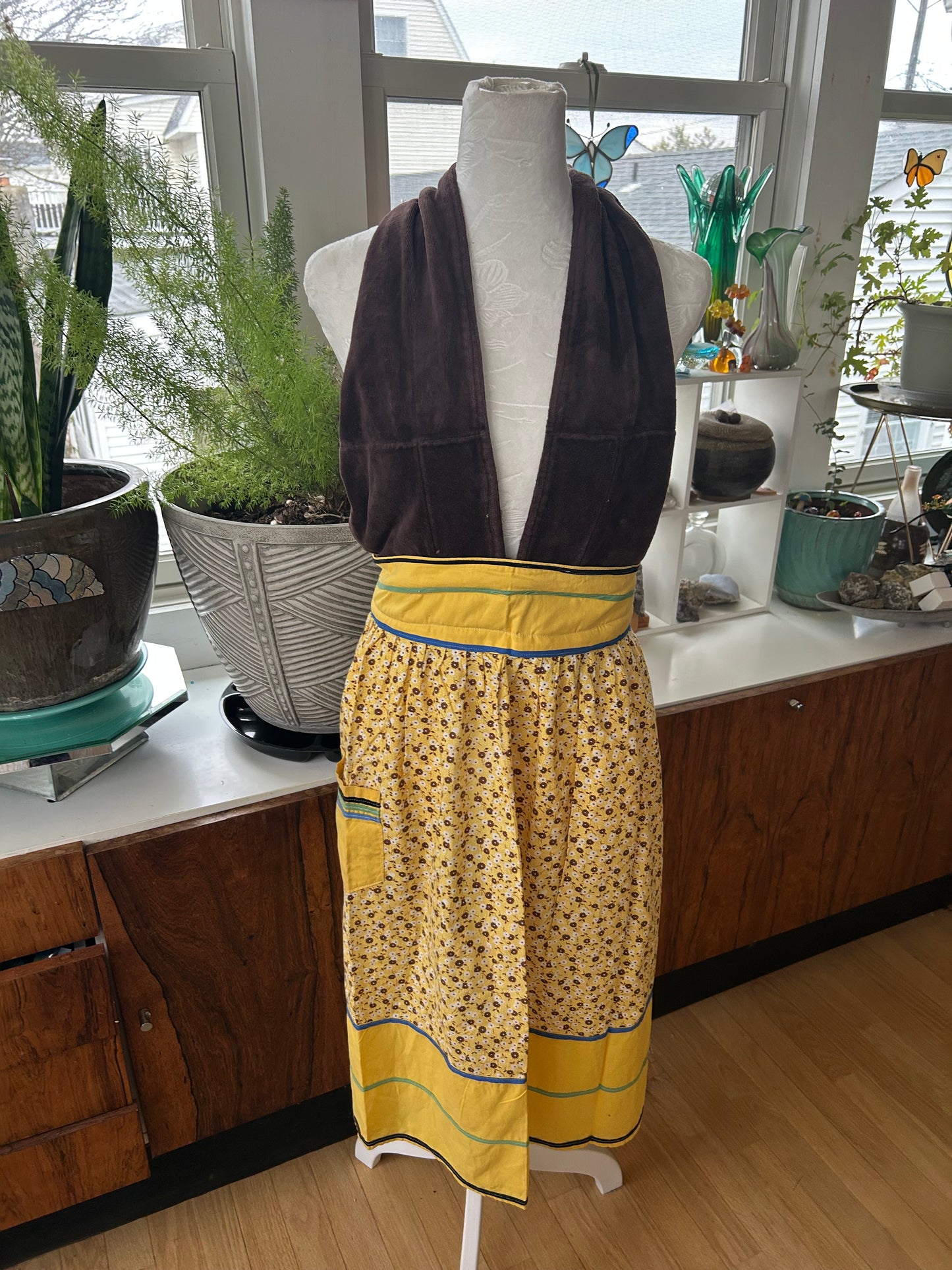 Lil Brown Beauty Apron Shirt Ladies multisize