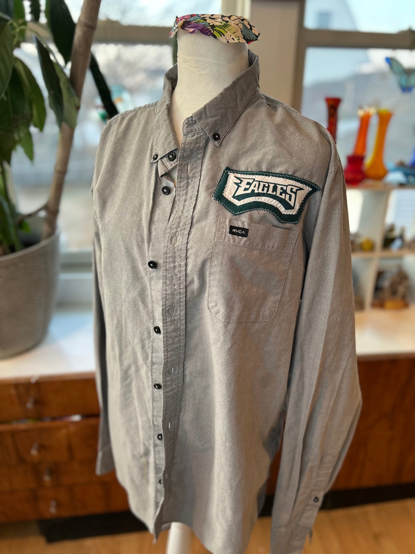 Eagles Guy Long Sleeved Shirt-Mens Large