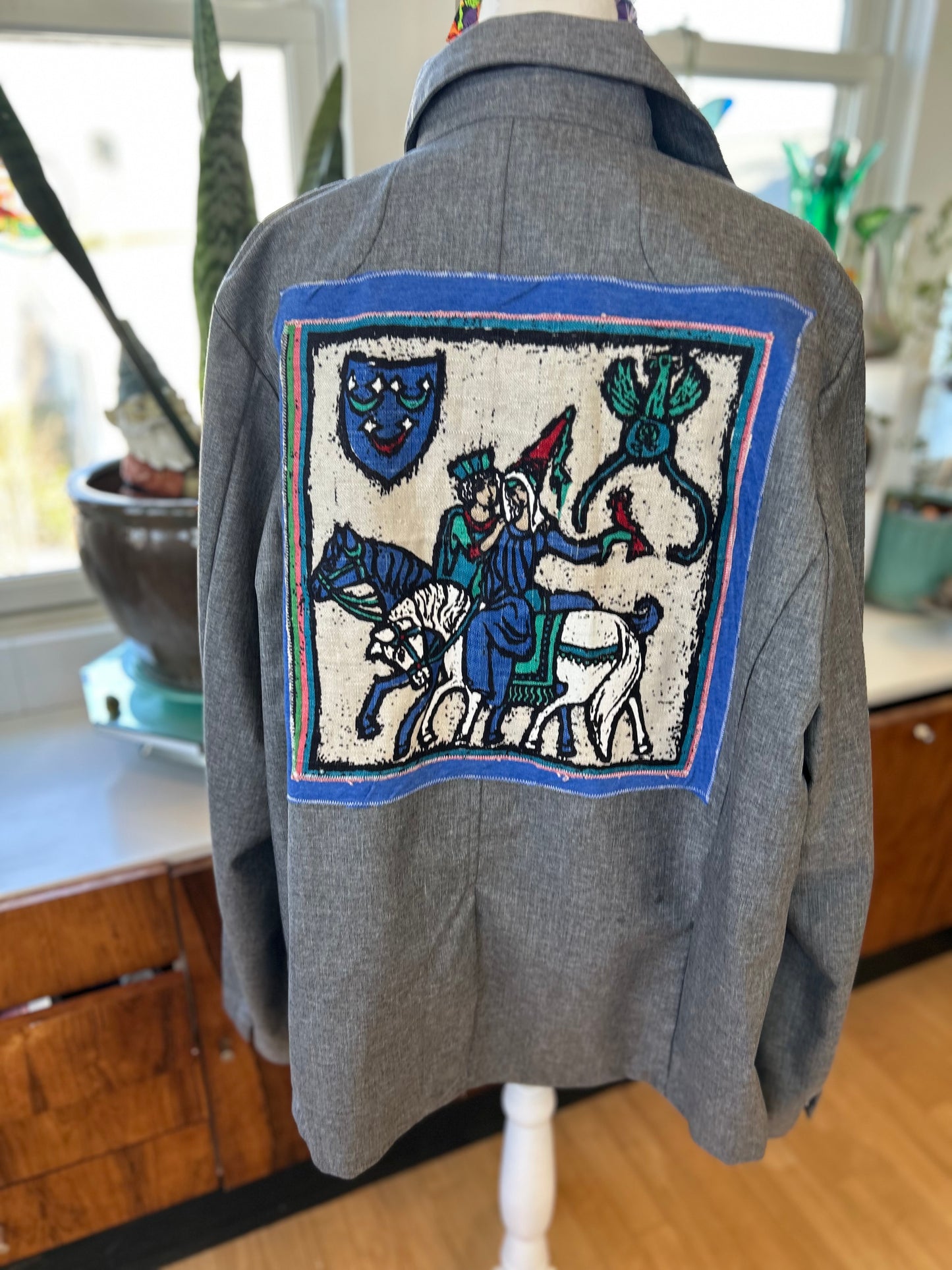 Large Medieval Zipping Jacket-Uni L